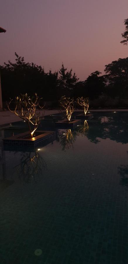 Villa Le Palms Resort & Spa Udaipur Exterior foto
